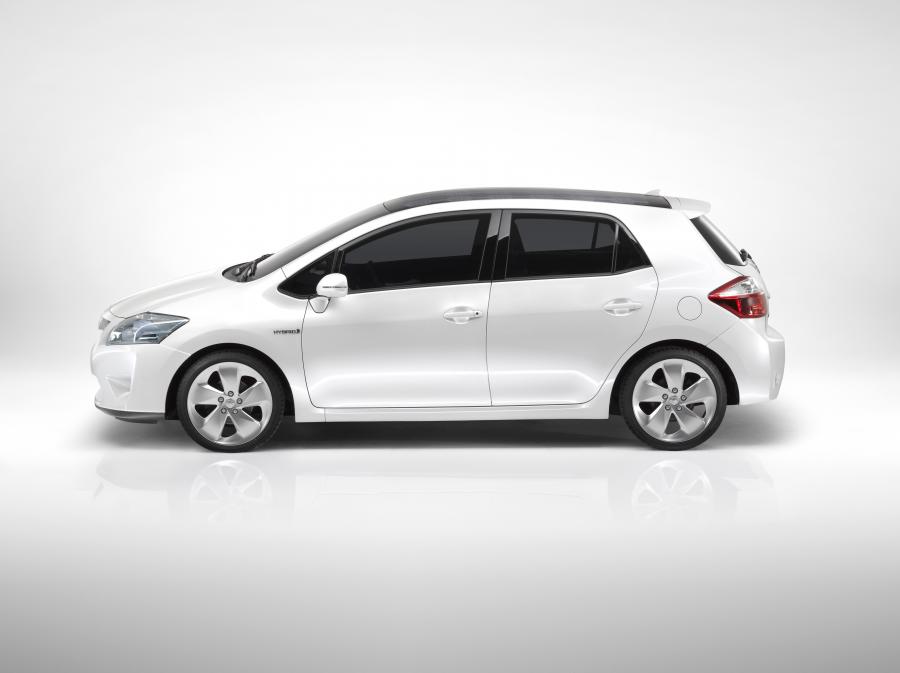  Toyota Auris HSD Full Hybrid Concept 2009 года  (фото 5 из 11)